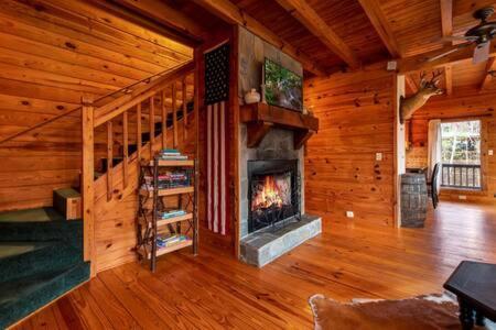 Family Fun-Relax-Mtn View-Game Rm-Hottub Villa Blue Ridge Bagian luar foto