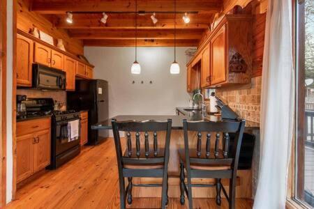 Family Fun-Relax-Mtn View-Game Rm-Hottub Villa Blue Ridge Bagian luar foto